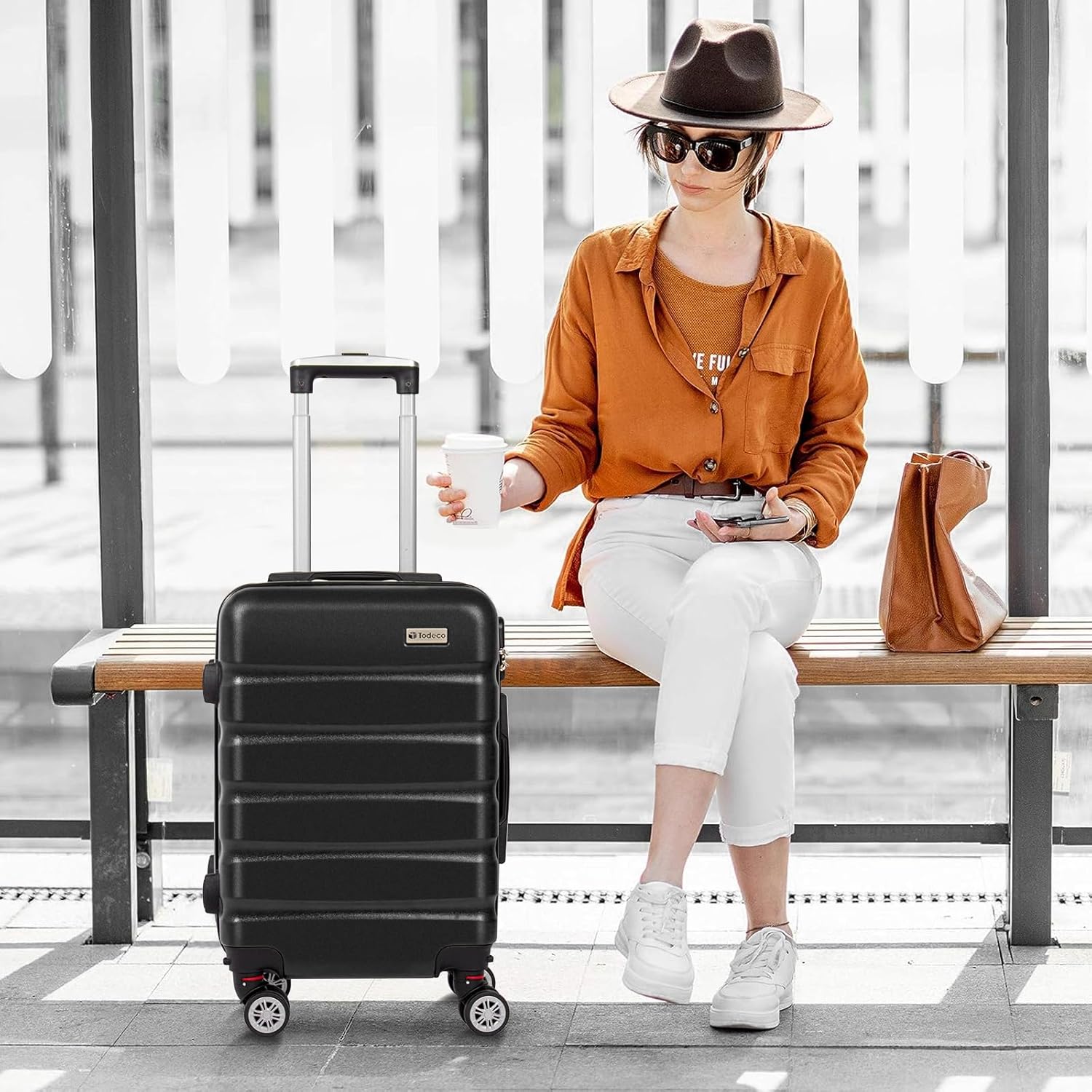 Cabin suitcase measurements 56 × 36 × 22 cm – black — 6